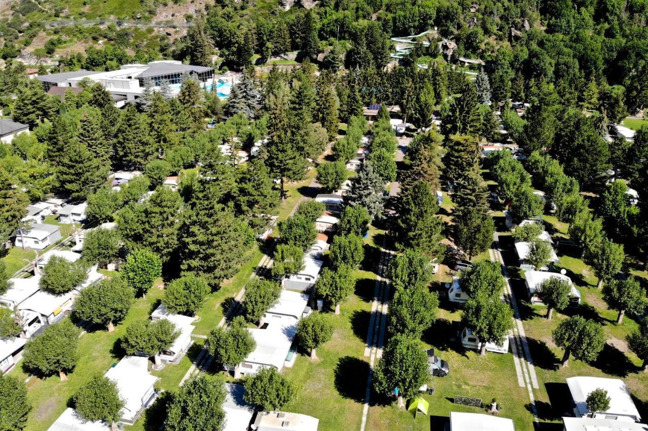 Camping/ Thermalbad Brigerbad Mit Bed & Breakfast Buitenkant foto