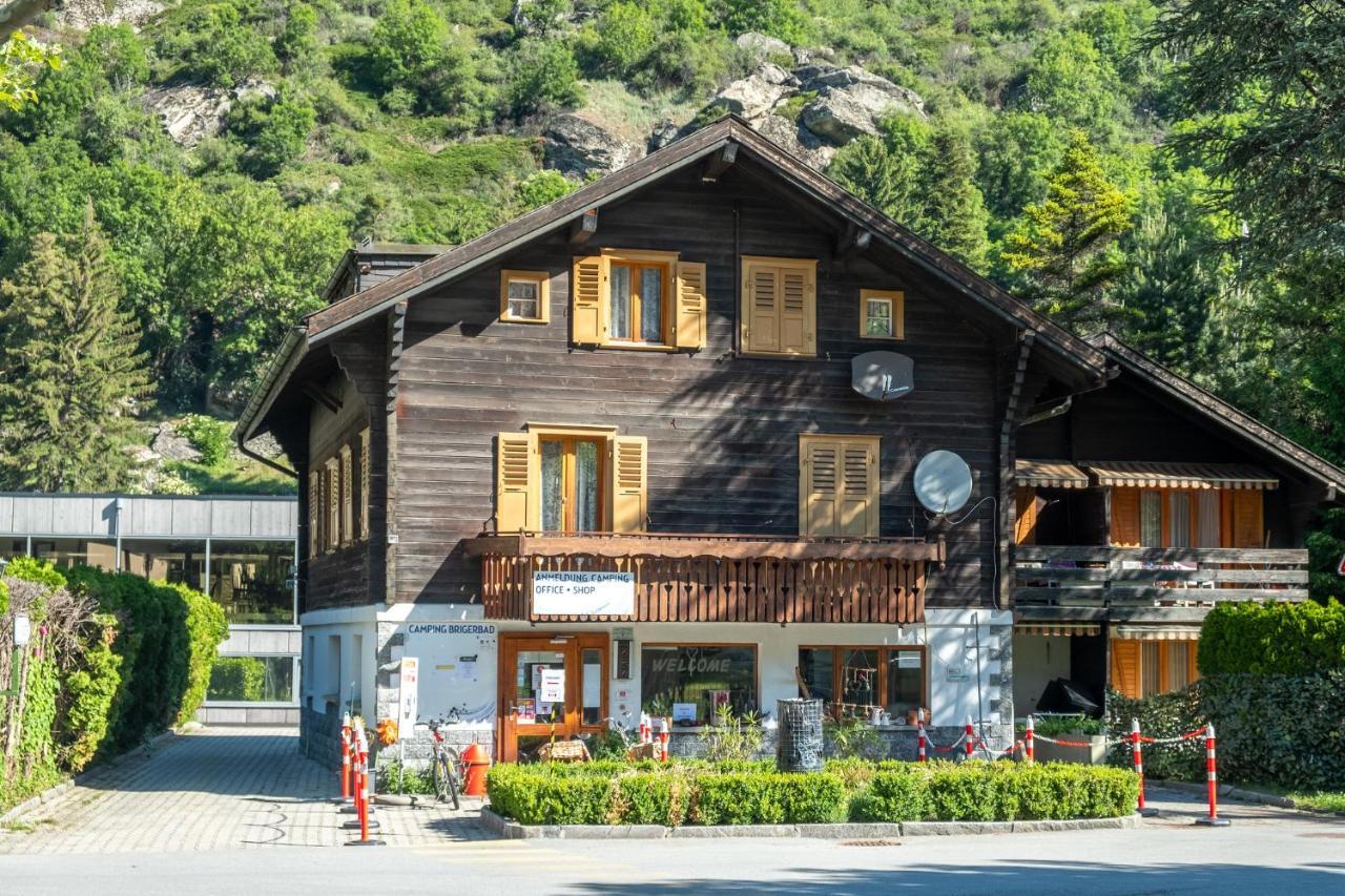 Camping/ Thermalbad Brigerbad Mit Bed & Breakfast Buitenkant foto