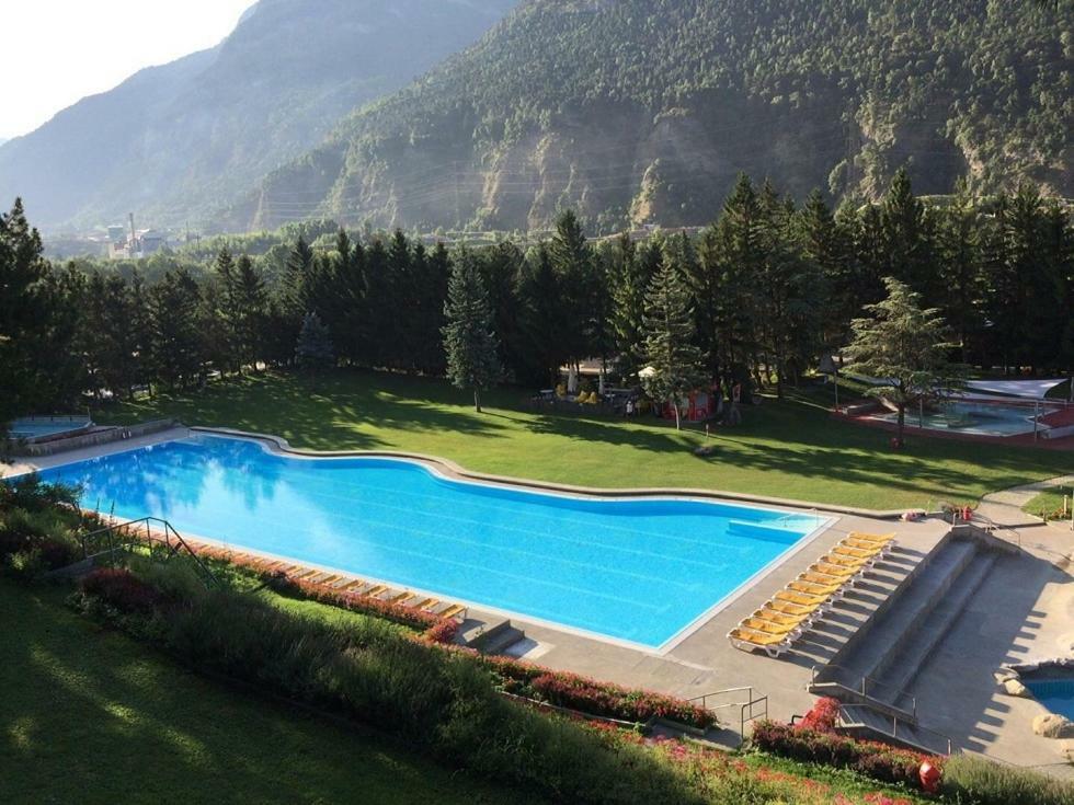 Camping/ Thermalbad Brigerbad Mit Bed & Breakfast Buitenkant foto